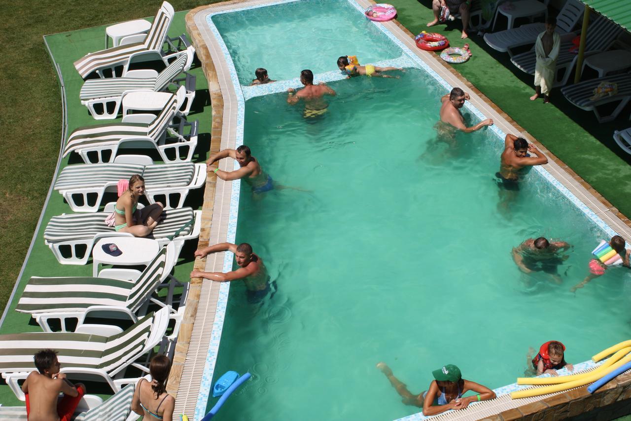 Green Hotel-Club Zatoka Zewnętrze zdjęcie