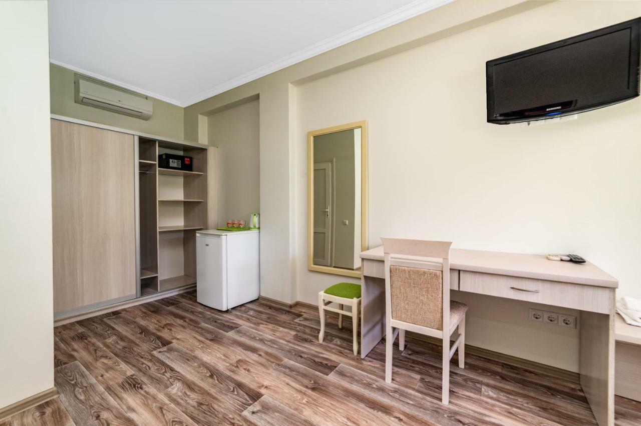 Green Hotel-Club Zatoka Zewnętrze zdjęcie
